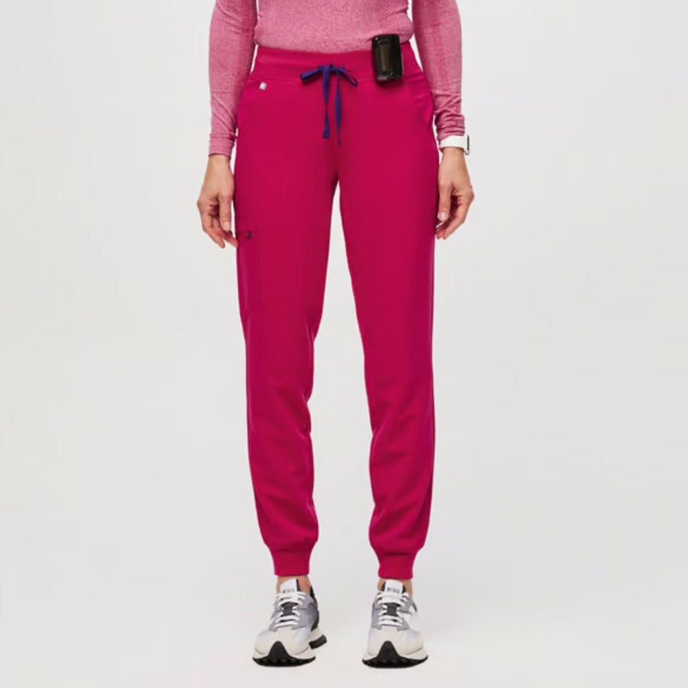 Ultra Rose Zamora - Tall Jogger Scrub Pants